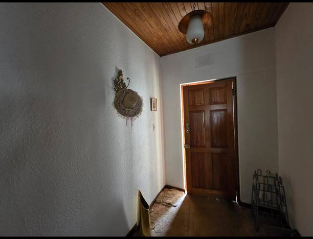 3 BEDROOM HOUSE FOR SALE IN GREENHILLS